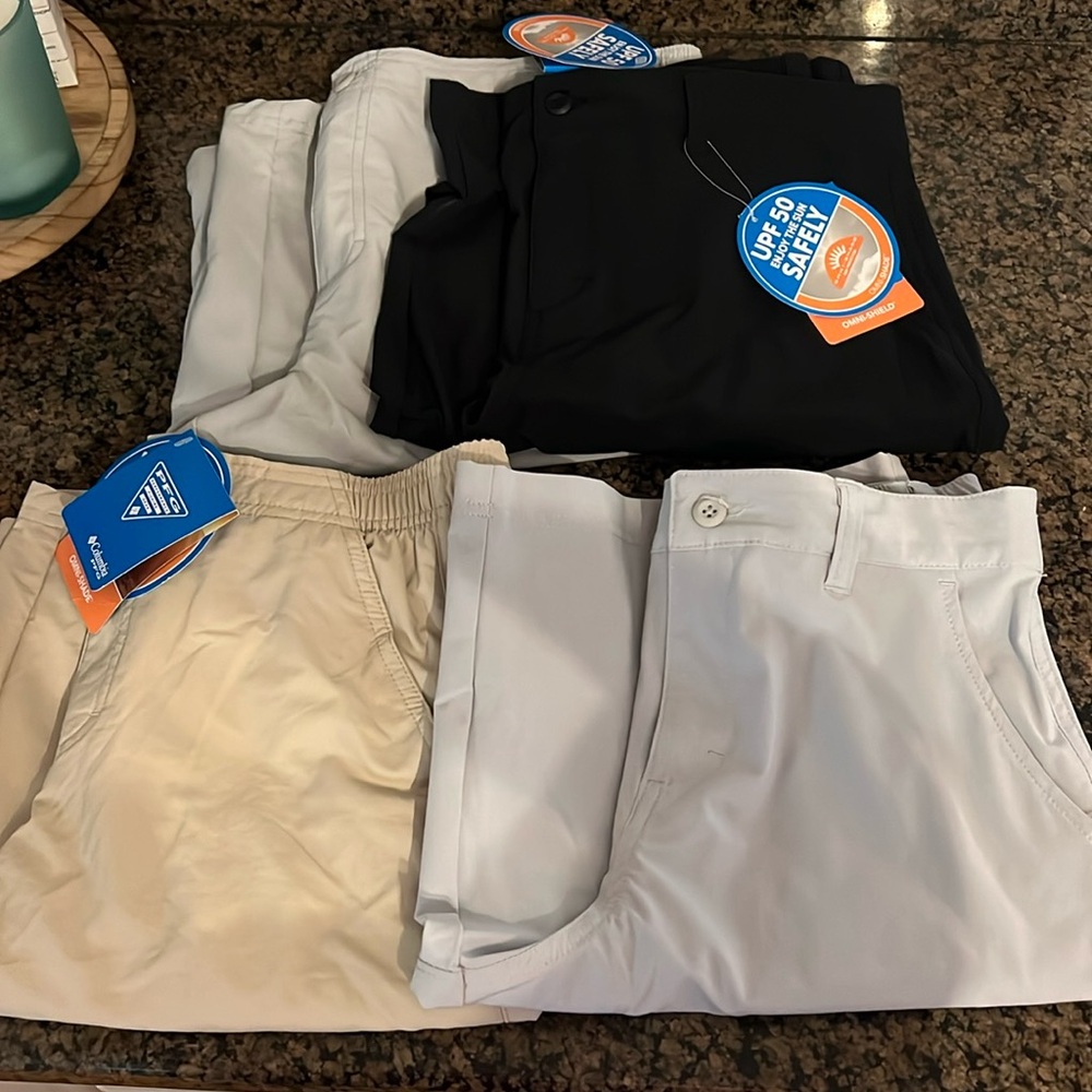 Boys COLUMBIA Shorts size Youth Large & Youth XL BRAND NEW 4 Pairs!!!!
